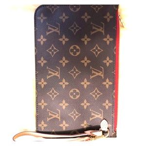 Louis Vuitton Neverfull MM Pouchette